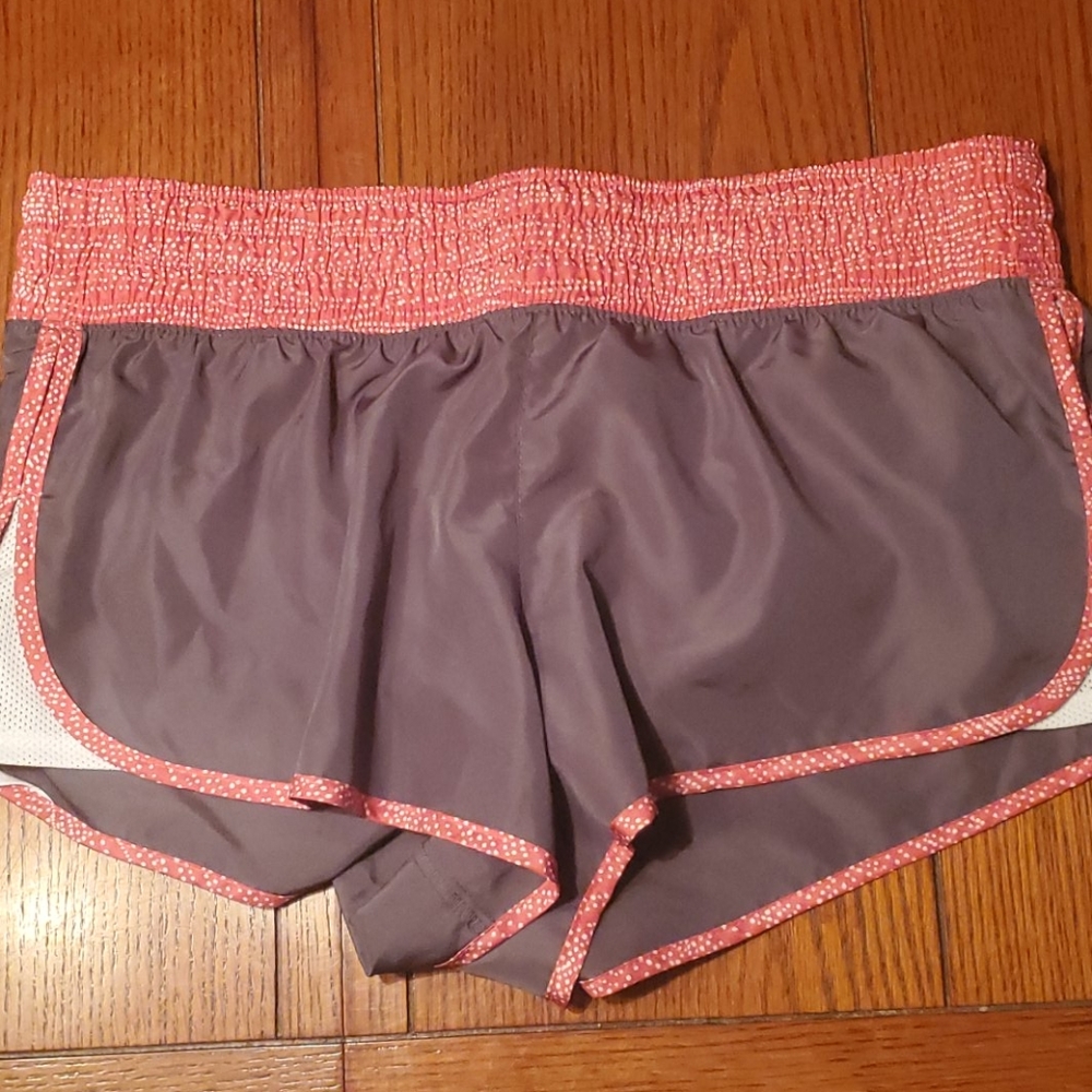 Running shorts